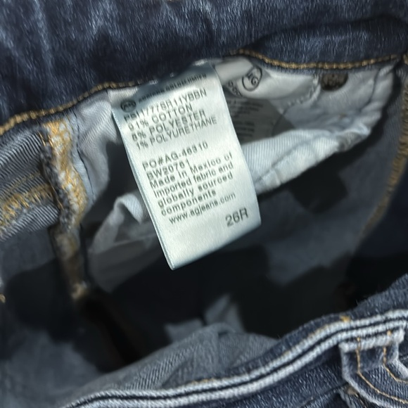 Jeans - Picture 3 of 4